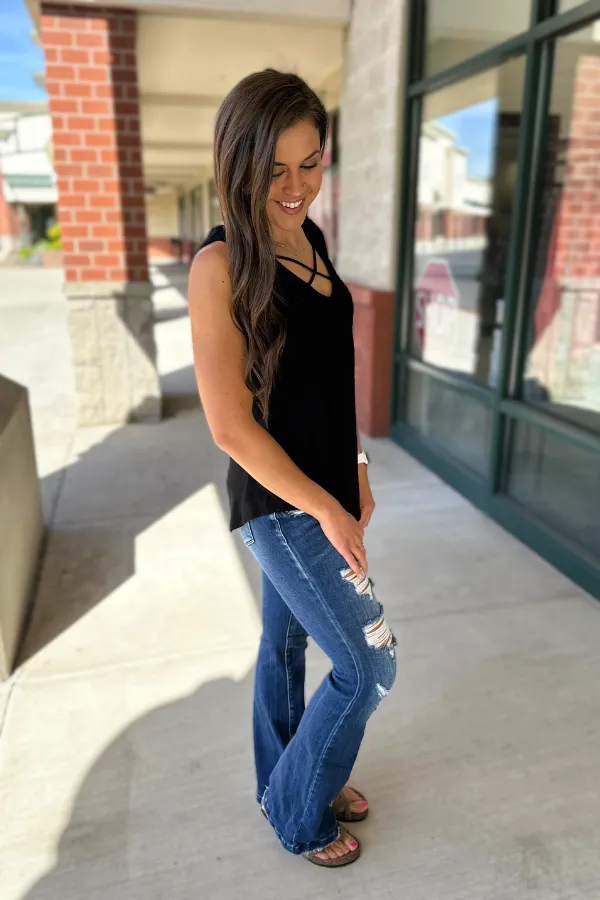 Black Crisscross Chest Tank (SM-XL)