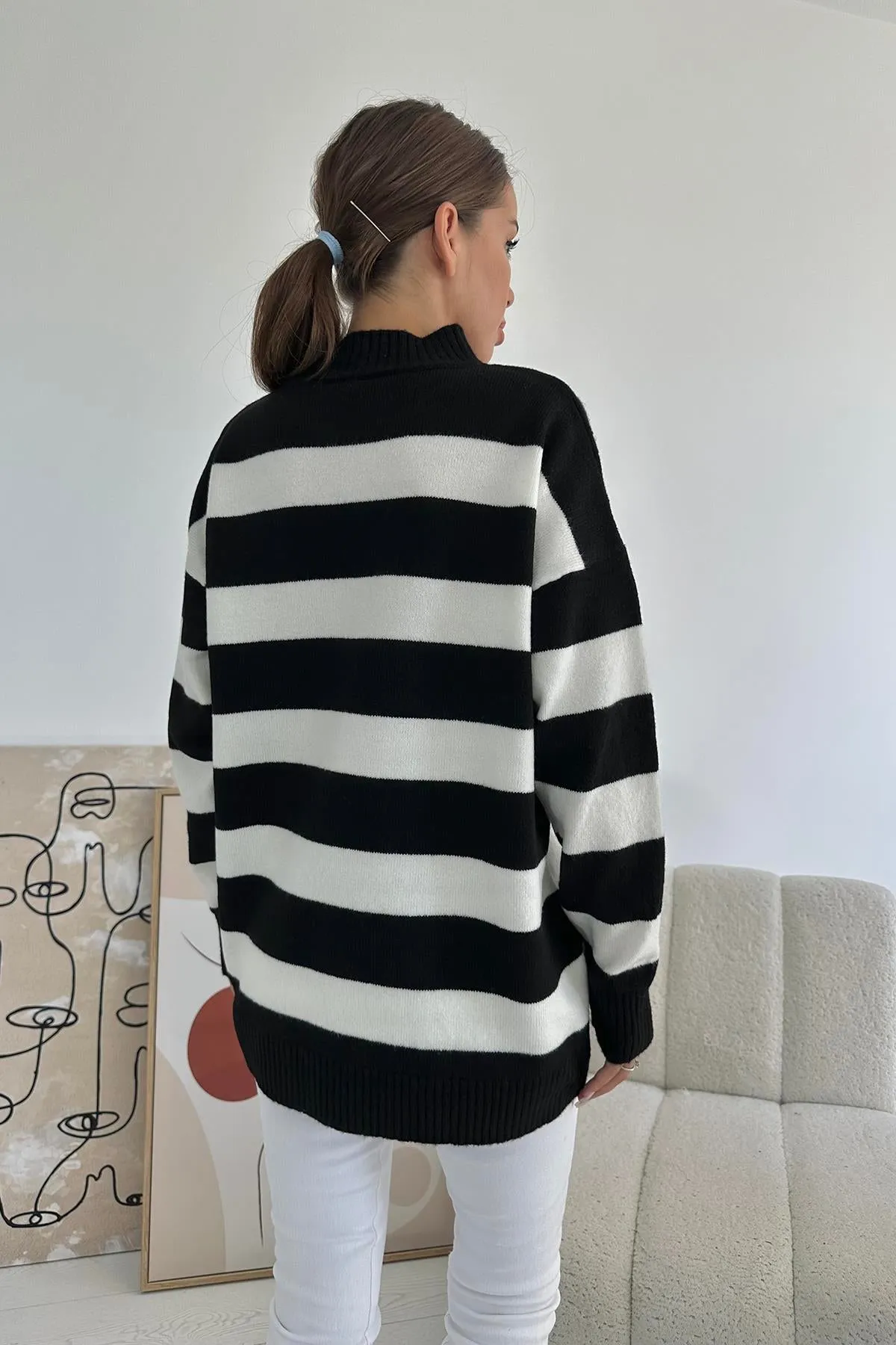 ELS Striped Knit Sweater - Black - Tezonapa