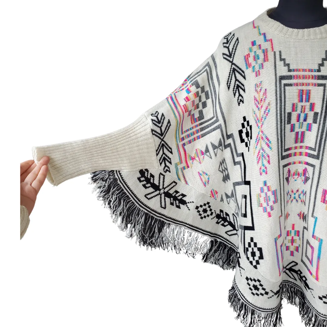 Ethnic Poncho with sleeves, Ruana, mananita. Artisanal made by indigenous artisans in Mexico. 100% cotton.