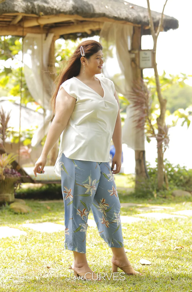 Extended Sleeves Pleat Top - Off White