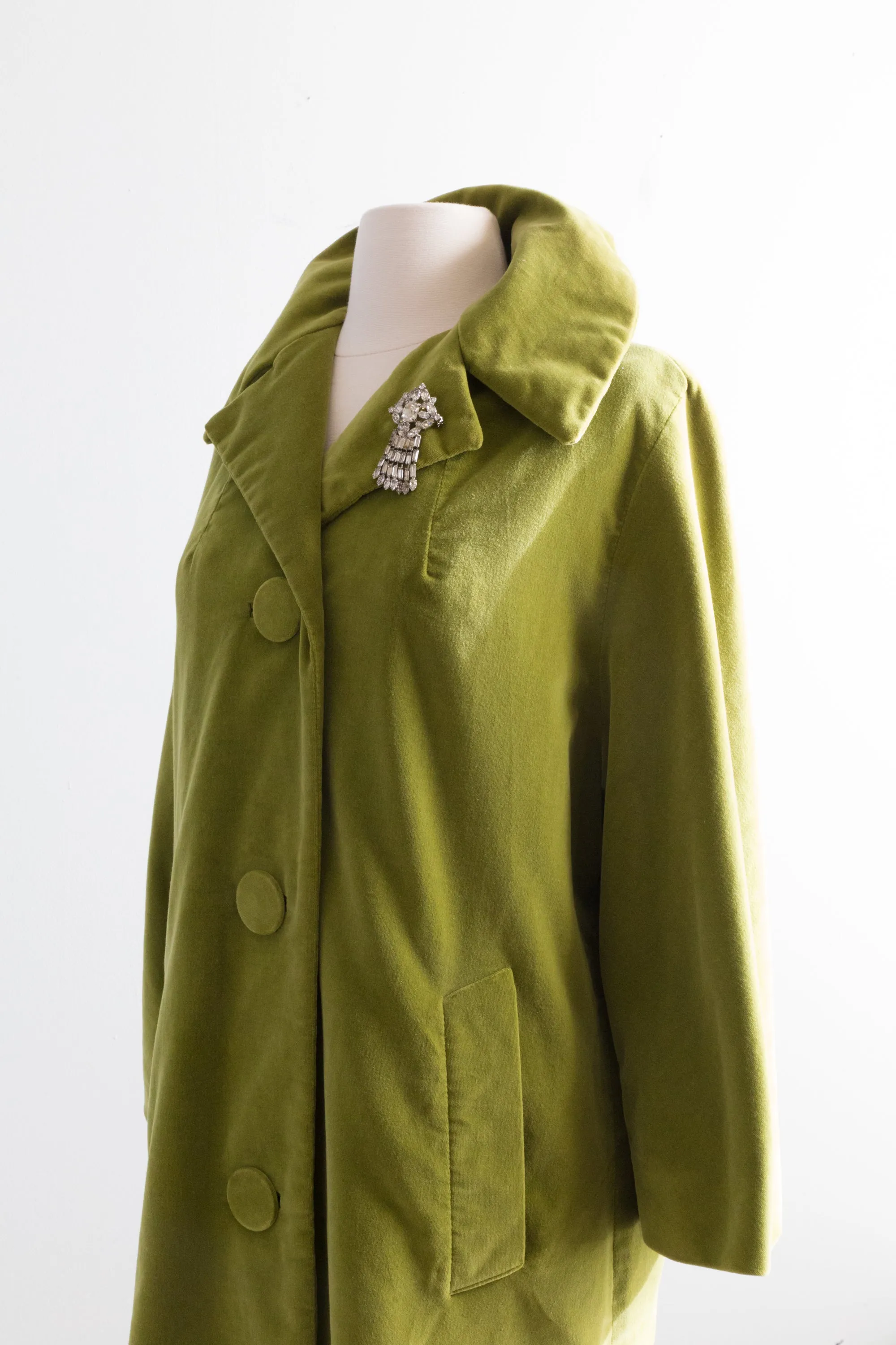 Fabulous 1960's Chartreuse Velvet Coat By Marguerite Rubel / ML