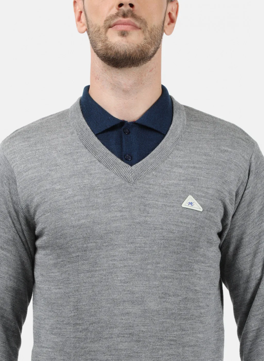 Men Grey Solid Pullover