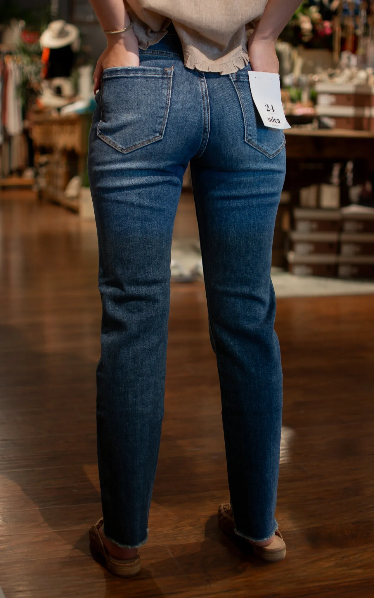 Minnie Straight Leg Mica Jeans