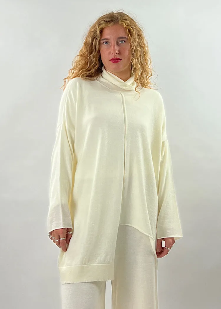 NIJII PULLOVER