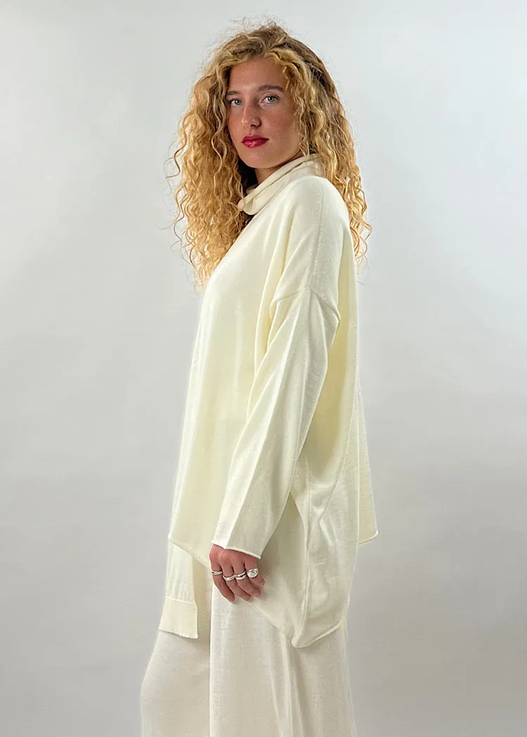 NIJII PULLOVER