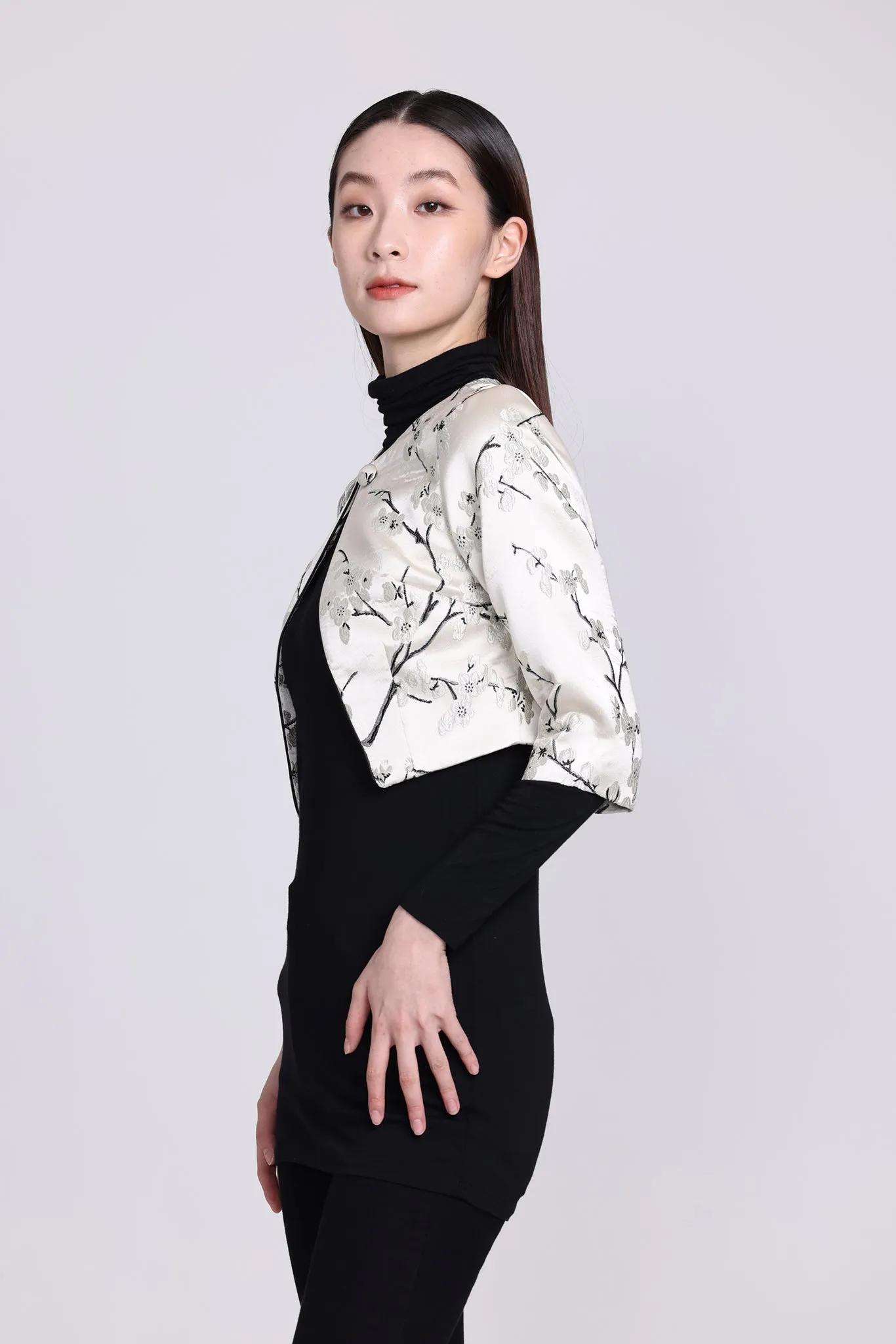 PALMER Plum Brocade QRT Slv Cropped Jkt