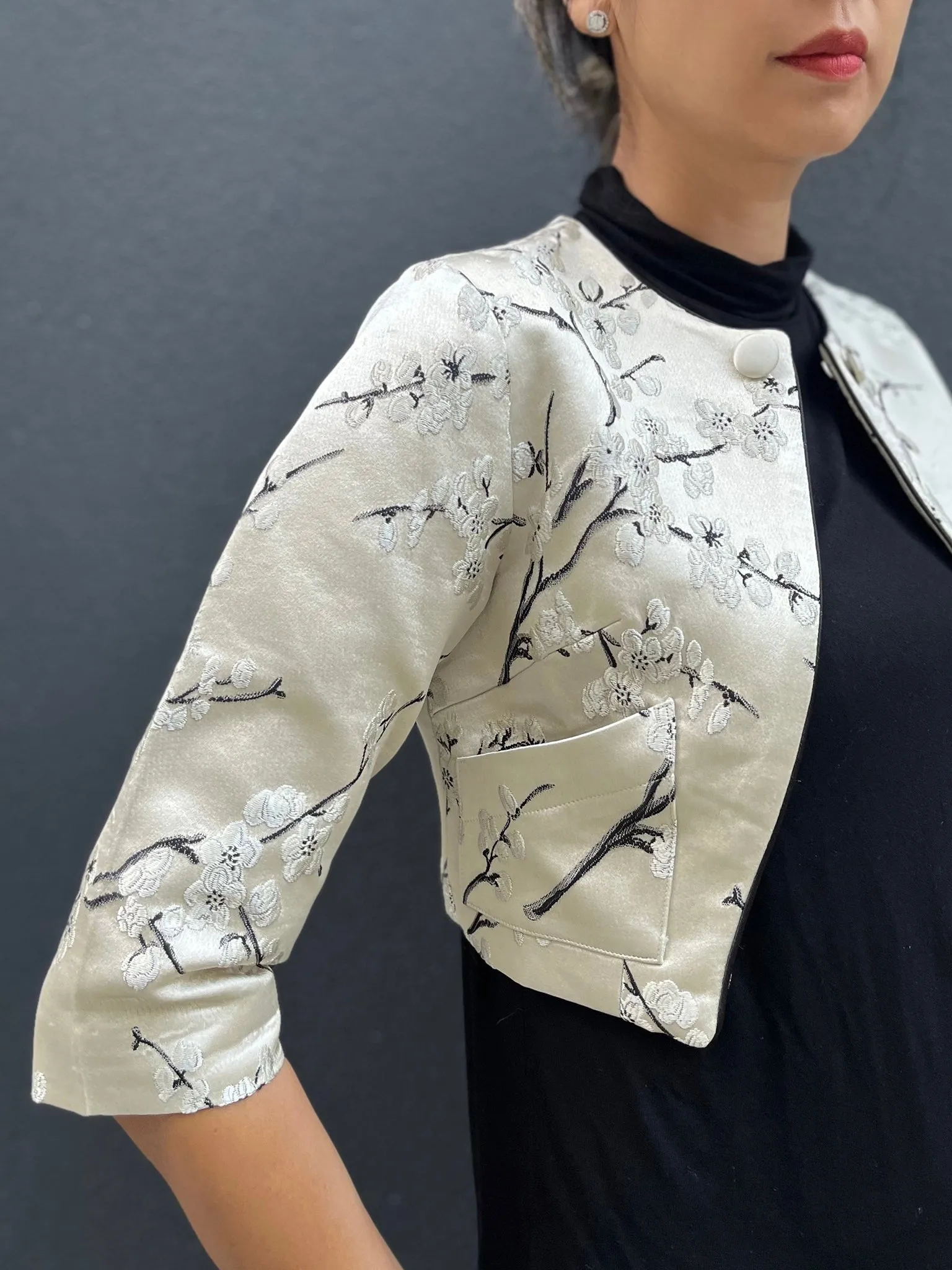 PALMER Plum Brocade QRT Slv Cropped Jkt