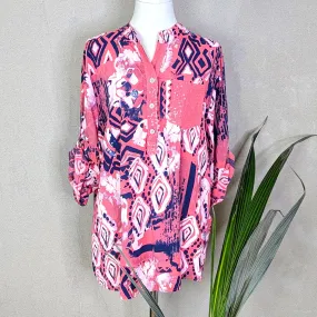 Random print viscose shirt with subtle sequin pocket (M)