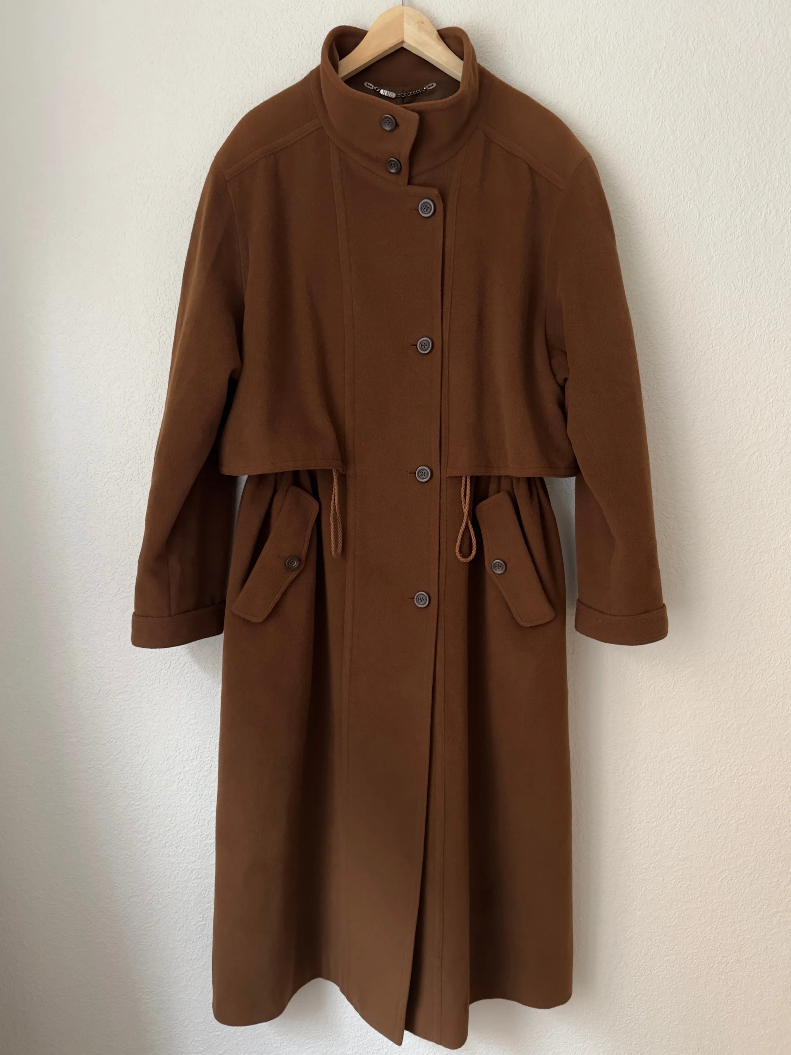 Vintage Brown Wool Coat, size EU42