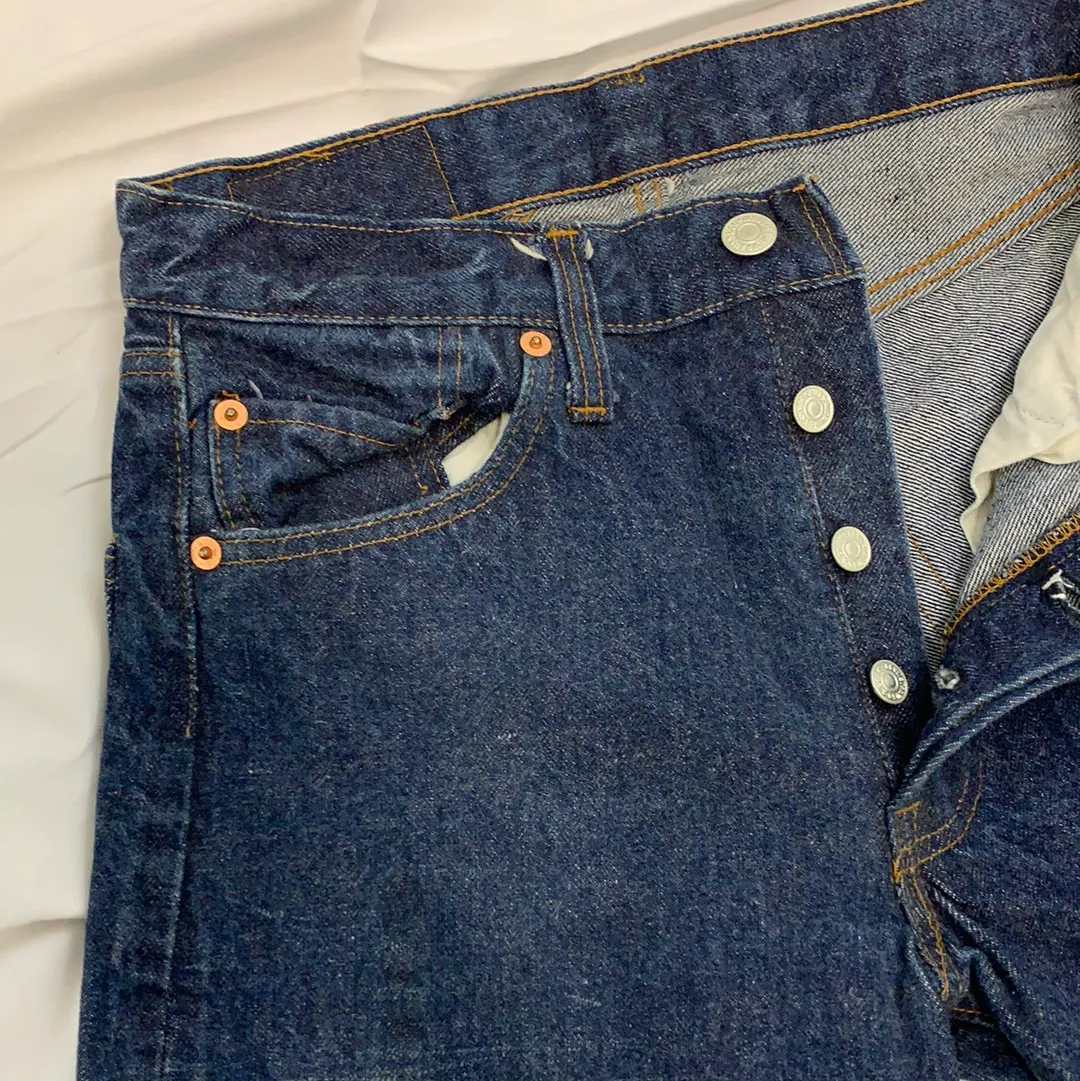 Vintage Levi’s Selvedge 501 Denim Jeans - W24